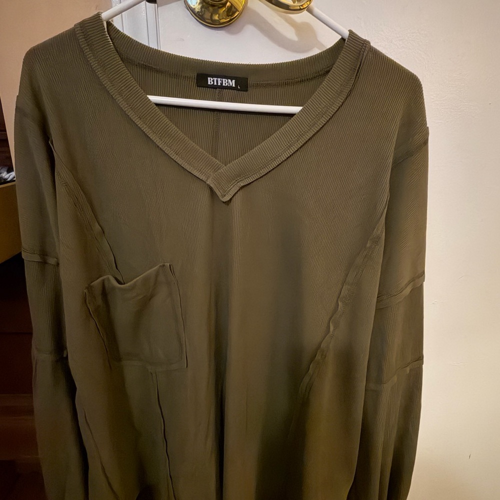 BTFBM Women's V-Neck Sweater - Olive Green